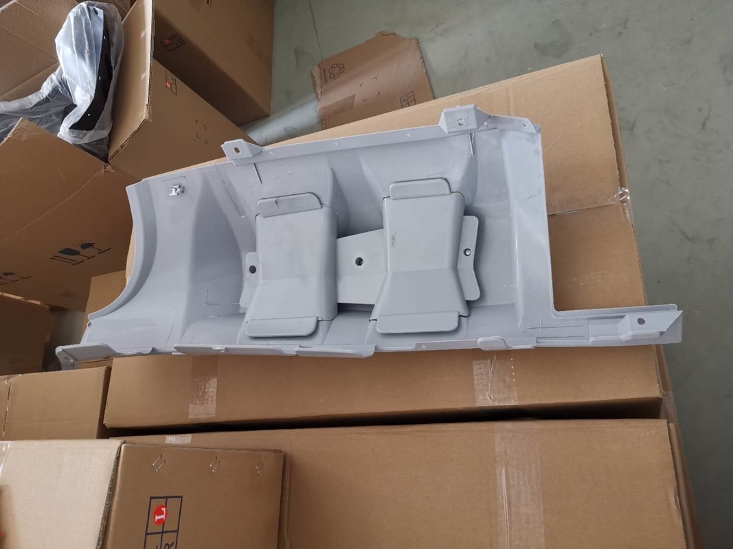 2006 Hyundai HD 120 Truck Parts Front Corner Panel OEM 82710-GA002 82720-GA002