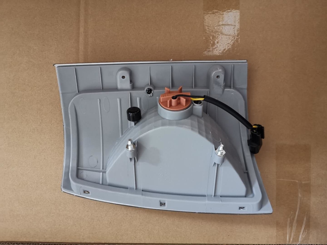 Hyundai County Minibus Auto Parts Front Corner Lamp OEM 92301-58000 92302-58000